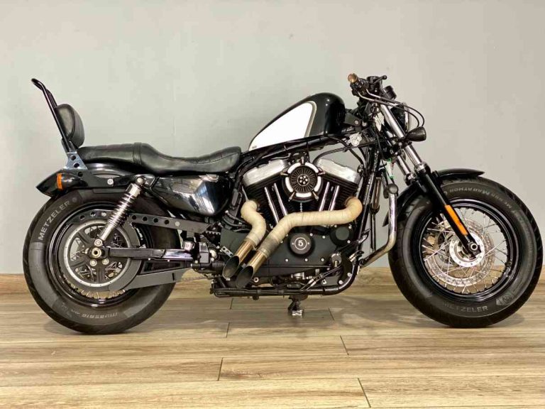 a8cb6a65-a9d7-4d88-a78e-fee7676816f2